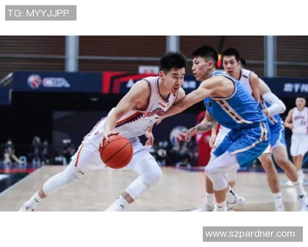 小杨压力山大！11号秀科沃德场均19分 三项命中率70.472.791.7