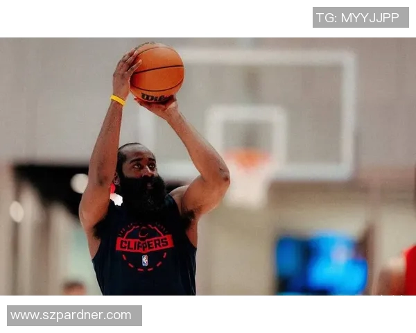 一夜3大消息!重大罚单公布,哈登绝杀被打手,詹姆斯赛季首秀 一夜3大消息!重大罚单公布,哈登绝杀被打手,詹姆斯赛季首秀